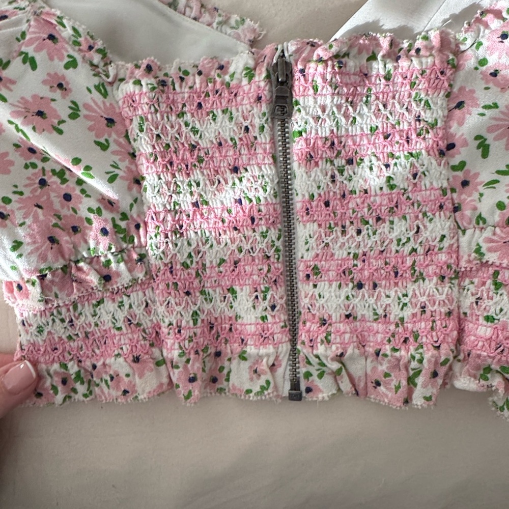 Alice + Olivia Pink and Green Floral top and skirt set - Picture 11 of 13